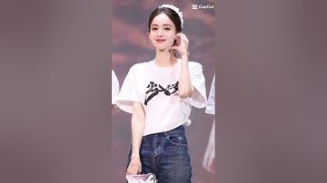 Nazha xinh đẹp trong buổi tuyên truyền phim Xuất Nhập Bình An #cổlựcnatrát #古力娜扎 #gulnazar #xuhuong