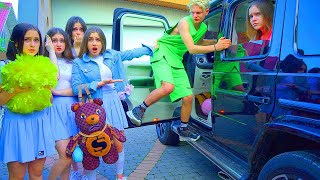 Les Basketteurs Sont Insolents Problème Au Camp Dété De Diana Scènes Drôles