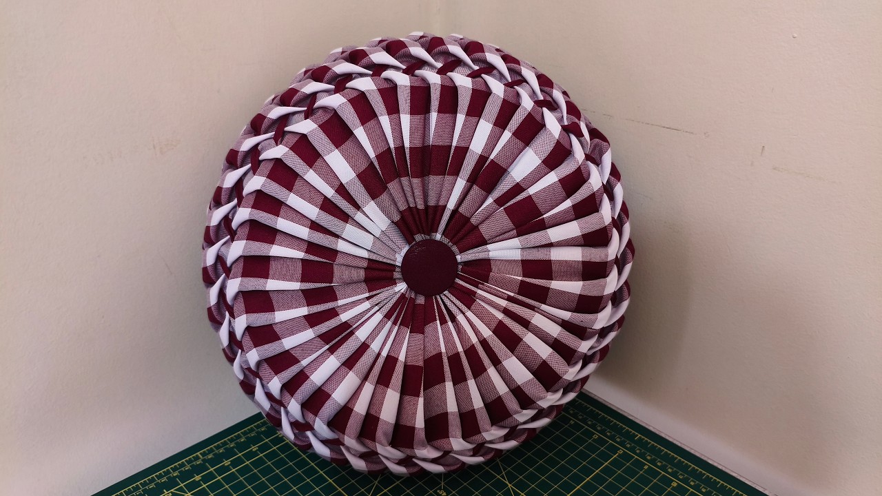 Como Fazer Almofada Capitonê Pneu Ponto Tranças e Folhas Tutorial Completo