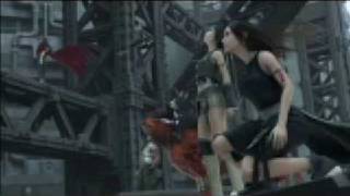 Cloud and Tifa: Far Away.