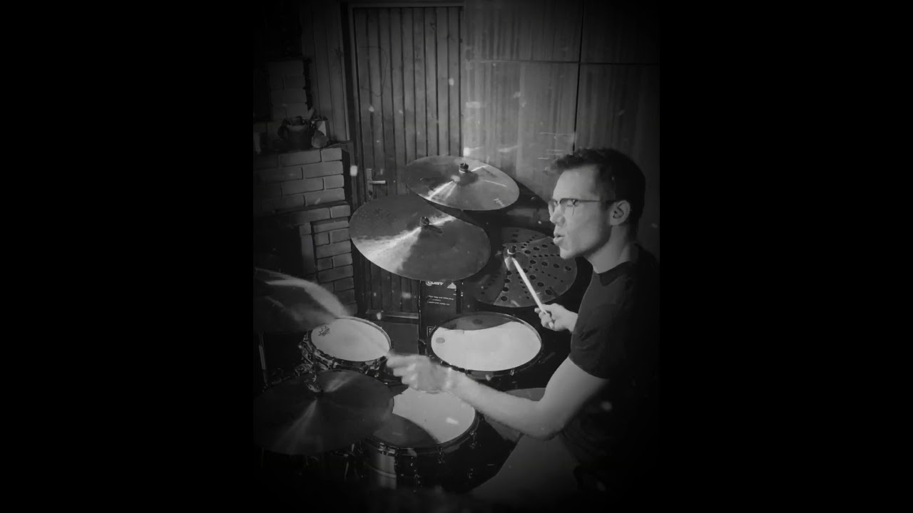 Ariana Grande - Santa Tell Me drum cover