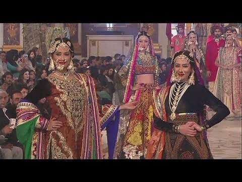 Videó: Milyen esküvőről álmodhat egy nő