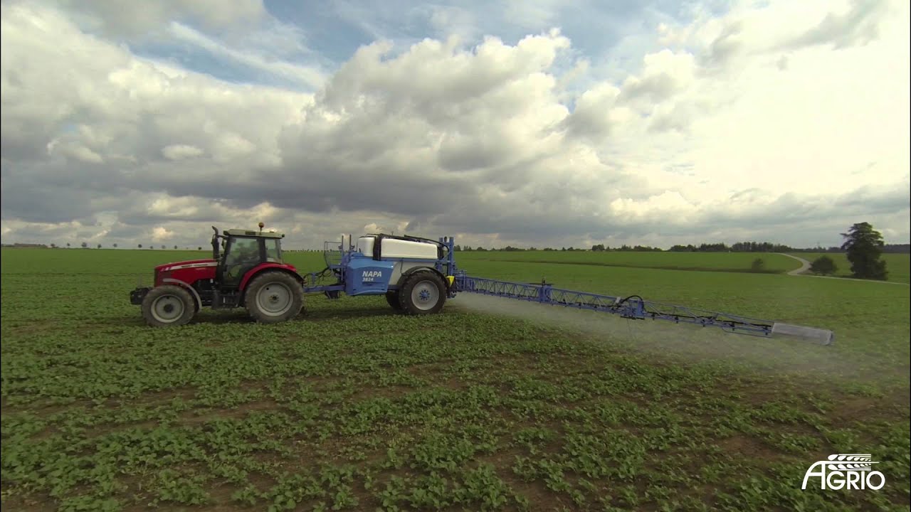 Návěsný postřikovač Napa