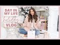 DAY IN MY LIFE VLOG | WRAP PRESENTS + AT HOME ICED CHAI LATTE RECIPE! ☕️ 💕