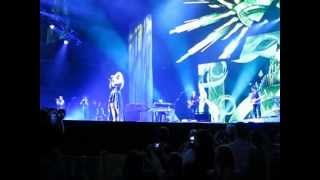 Carrie Underwood: I Told You So with some chatter (Philadelphia)