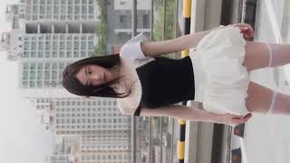 채령 있지 CHAERYEONG   ITZY 'GOLD' JACKET &amp; TRAILER BEHIND