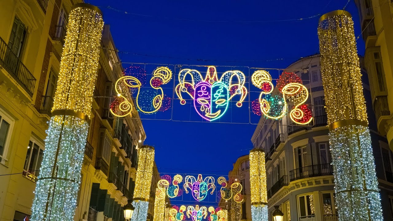 Walking around Malaga during the carnival #malaga #carnival2026 