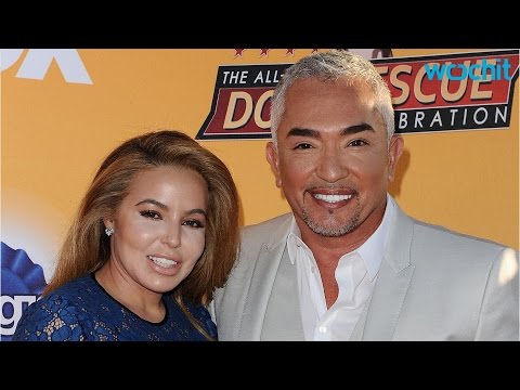 Video: Cesar Millan Vermögen: Wiki, Verheiratet, Familie, Hochzeit, Gehalt, Geschwister