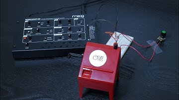 Theremin Toy and Moog Werkstatt