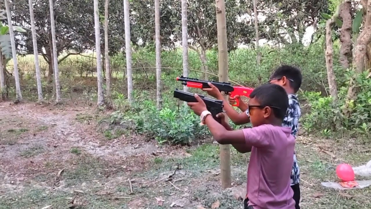 bamboo creations with plastic gun || bamboo diy || diy slingshot || Slingshots 