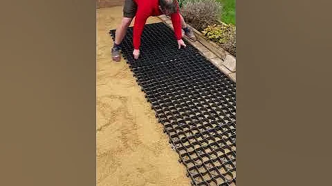 Laying XXL #Permeable #Paving - giant tiles, less joints, more stability
