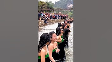 LỄ HỘI GỘI ĐẦU DÂN TỘC THÁI