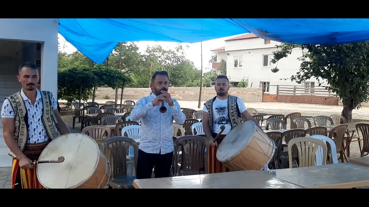 Samsun Tekkeköy büyüklü mahallesi 05438867055