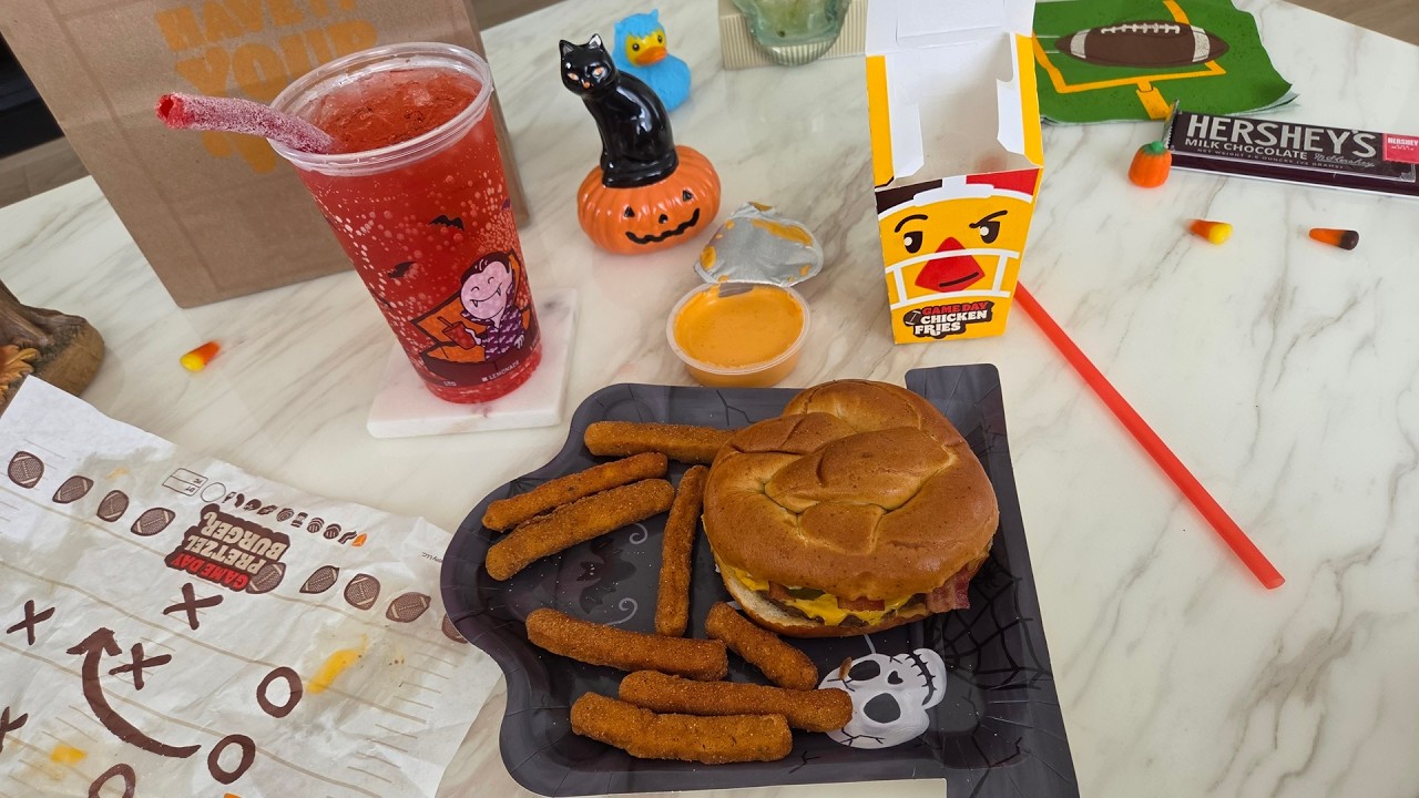 Burger King Game Day Pretzel Burger, Chicken Fries and Vampire's Bite Drink