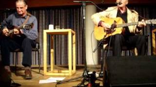 Video-Miniaturansicht von „Jim Kweskin & Geoff Muldaur - Papa's On The Housetop“