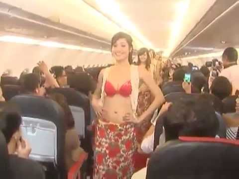 Vietnamese airline fined for in-flight bikini dance show Raw Video