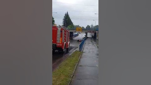Spašavanje ljudi iz vozila u Slavonskom Brodu