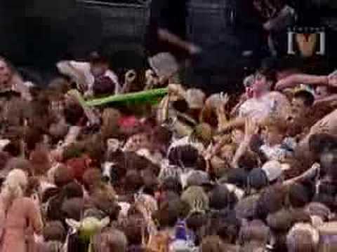 Blink 182 - Going Away to College