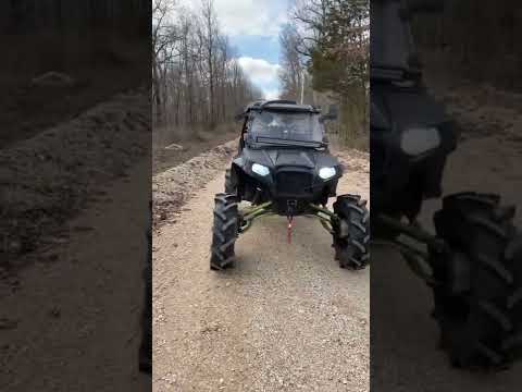 My 14 rzr800 portals lift tires !