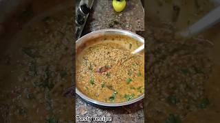 Hare moong dal ki sabji recipe 🥰✨#trendingshorts #shortsfeed #cooking #easyrecipe #tastyrecipe #new