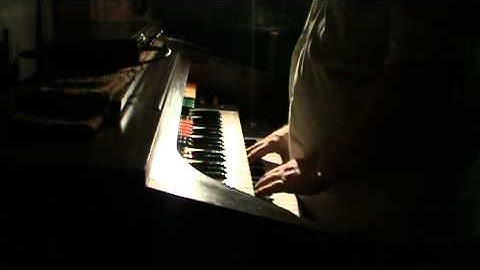 Eminent 310 Unique + Electro Harmonix Small Stone Phase Shifter Oxygene (cam audio)