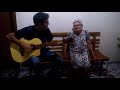 Neto cantando com sua avó de 99 anos - As mocinhas da cidade/O Que tem a rosa