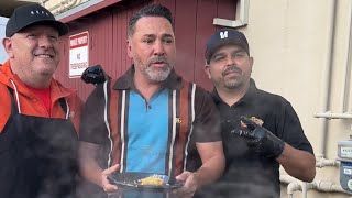 OSCAR DE LA HOYA GETS STREET TACOS  AND ENDS UP MOBBED BY FANS AFTER VISITING DEVIN HANEY