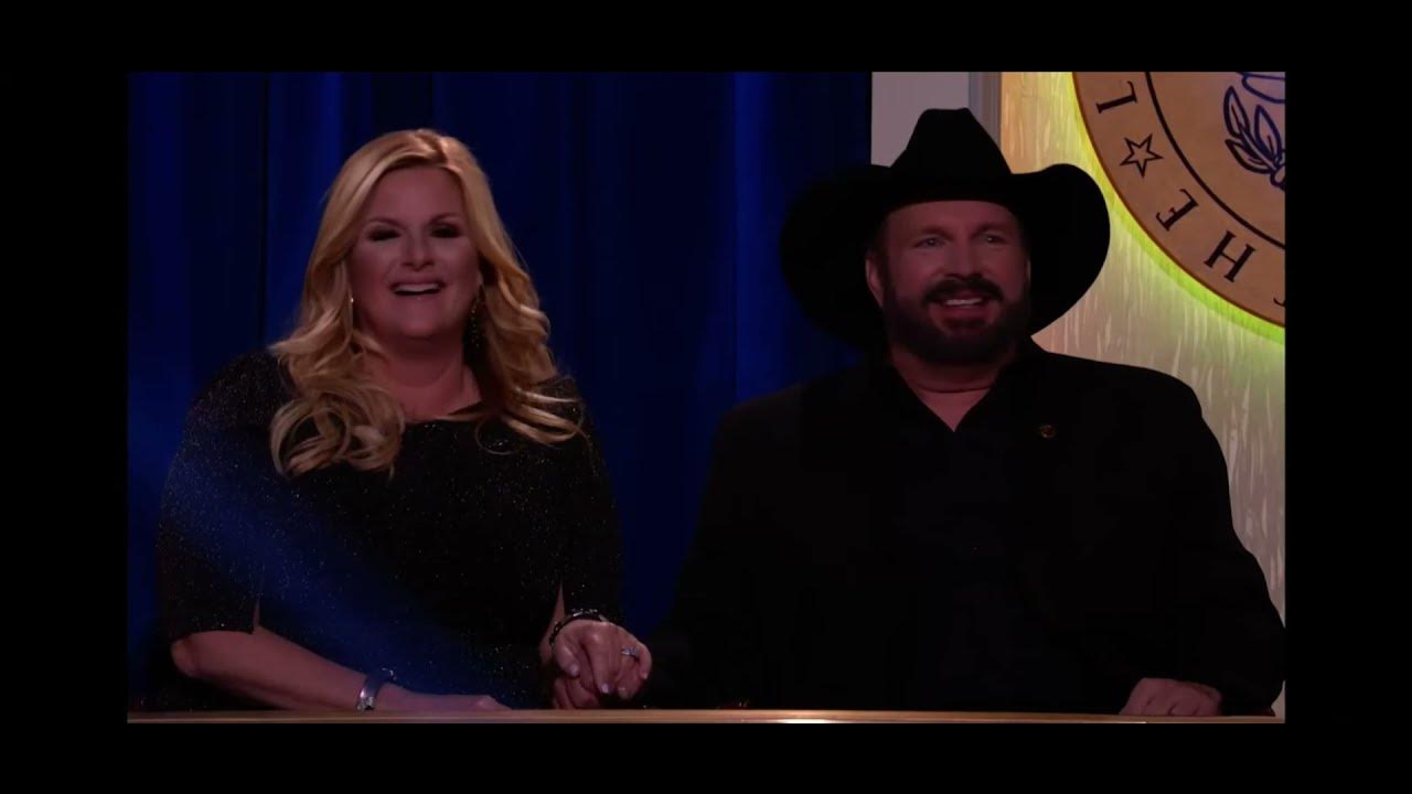 Chris Stapleton Rodeo (Garth Brooks Cover Live) YouTube