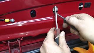 Alfa Romeo Mito third brake light removal Альфа Ромео МіТо демонтаж третій стоп сигнал 