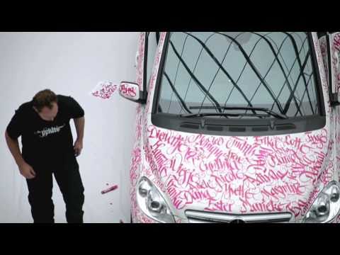 Mercedes-Benz Special Edition B-Class for Pink Ribbon