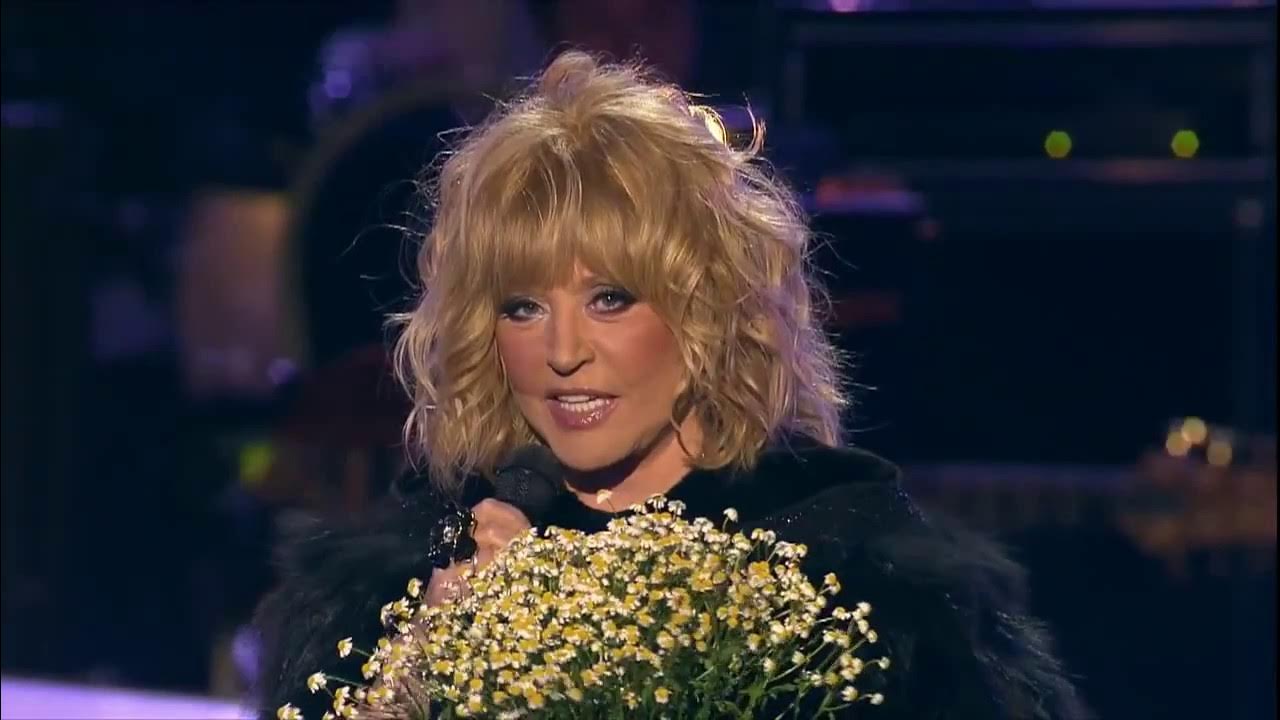 Пугачева юрмала 2014. Пугачева на видео. Пугачева в шоке. Пугачева в шоке. Пугачева на видео.