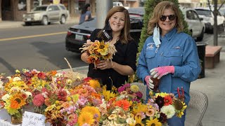 We Gave Away 75 Flower Bouquets!!! 💐🥰💗 // Garden Answer