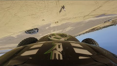 ARRMA Kraton 8s 1/5 "Wild Ride" M2C Crusher chassis and piston POV test footage.....