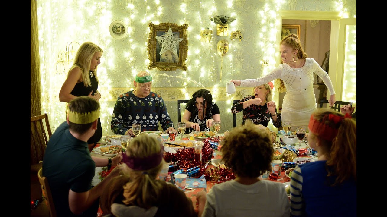 Eastenders Bianca And Nikki Christmas Day Food Fight Youtube