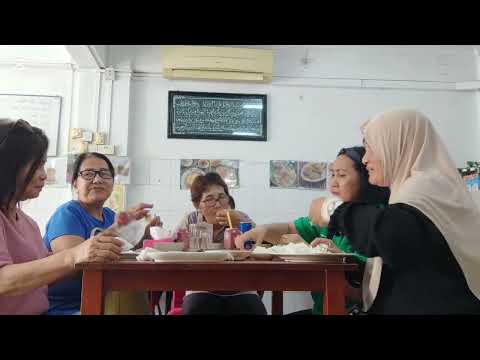 Dabarkads in brunei lunch time