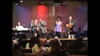 Just the 2 of us Threestyle/Magdalena Chovacova/Britt Prentice