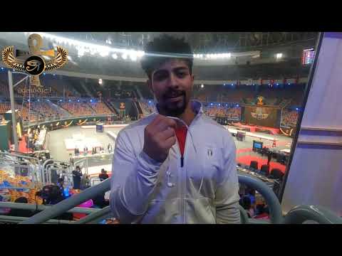بطل الجمباز عمر العربي يدعم لعبة فرعون