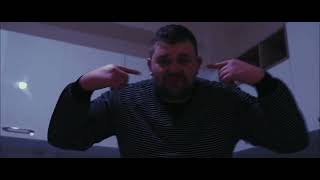 Download Lagu AK BEAST FEAT FRANK - DEN KOUNIEME (ΔΕΝ ΚΟΥΝΙΕΜΑΙ) MP3