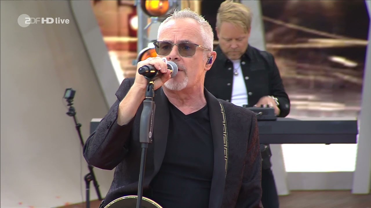Nik Kershaw  -  The Riddle @ZDF Fernsehgarten 26.09.2021