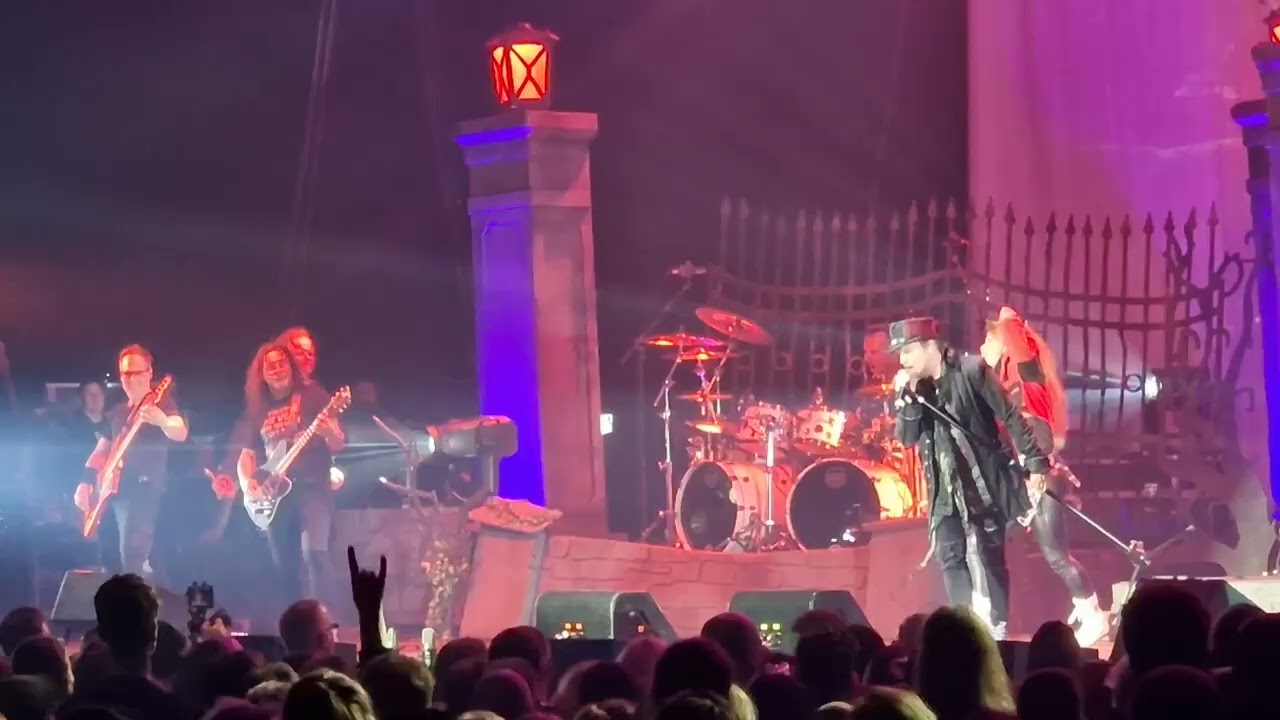 Avantasia- Let the Storm Descend Upon You @avantasiaofficial