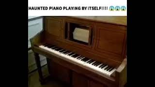 Haunted Piano Playing By Itself!!! 😱😱😱