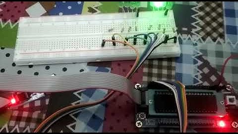 Vidio semulasi Running LED dengan Menggunakan ATMega 32 dan Program Atmel Studio