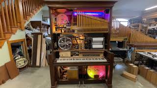 15 Big Band Favorites played on a new O-roll orchestrion