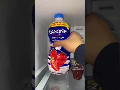ترتيب المشروبات والطعام في الثلاجه