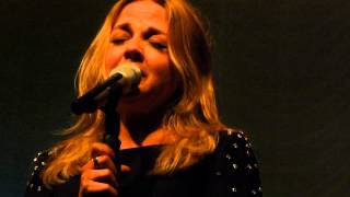 Annett Louisan - Wicked game (Neunkirchen 03.04.2014)