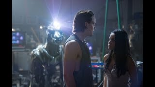 Аксель / A-X-L (2018) Дублированный трейлер HD Аксель / A-X-L (2018) Дублированный трейлер HD