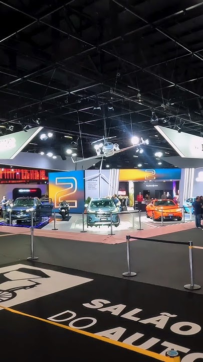 É assim que nasceu nosso estande no Salão do Automóvel 2025! #HondanoSalao 🚘