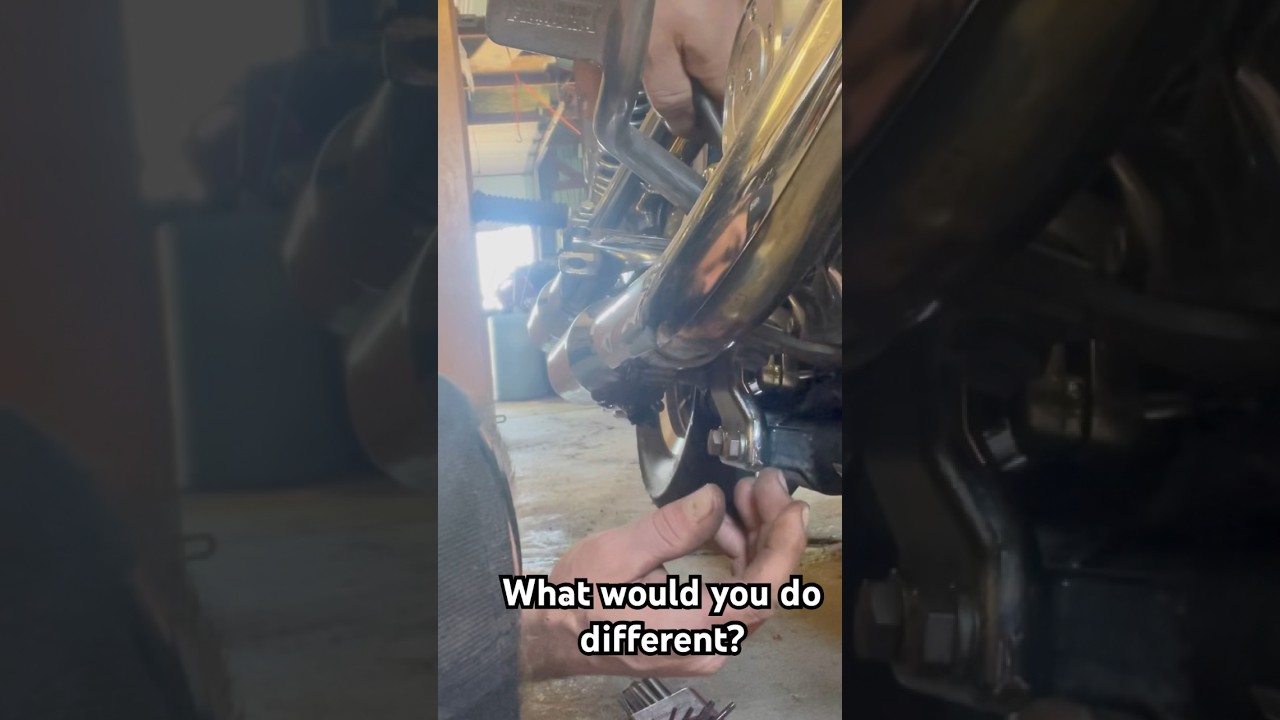 Проблема с задним тормозом на мотоцикле Harley.