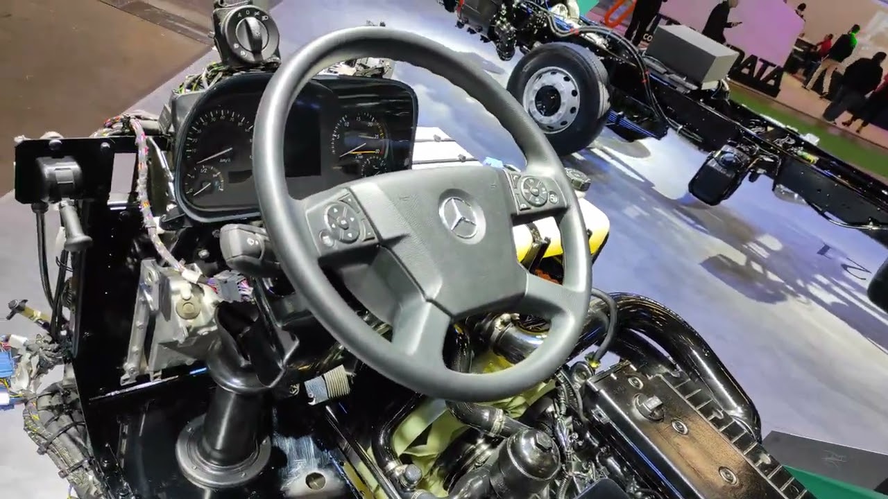 NOVO Mercedes Benz OF 1726L Euro 6, o substituto do OF1724L