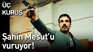 Üç Kuruş 18.  - Şahin Mesut'u Vuruyor! Resimi